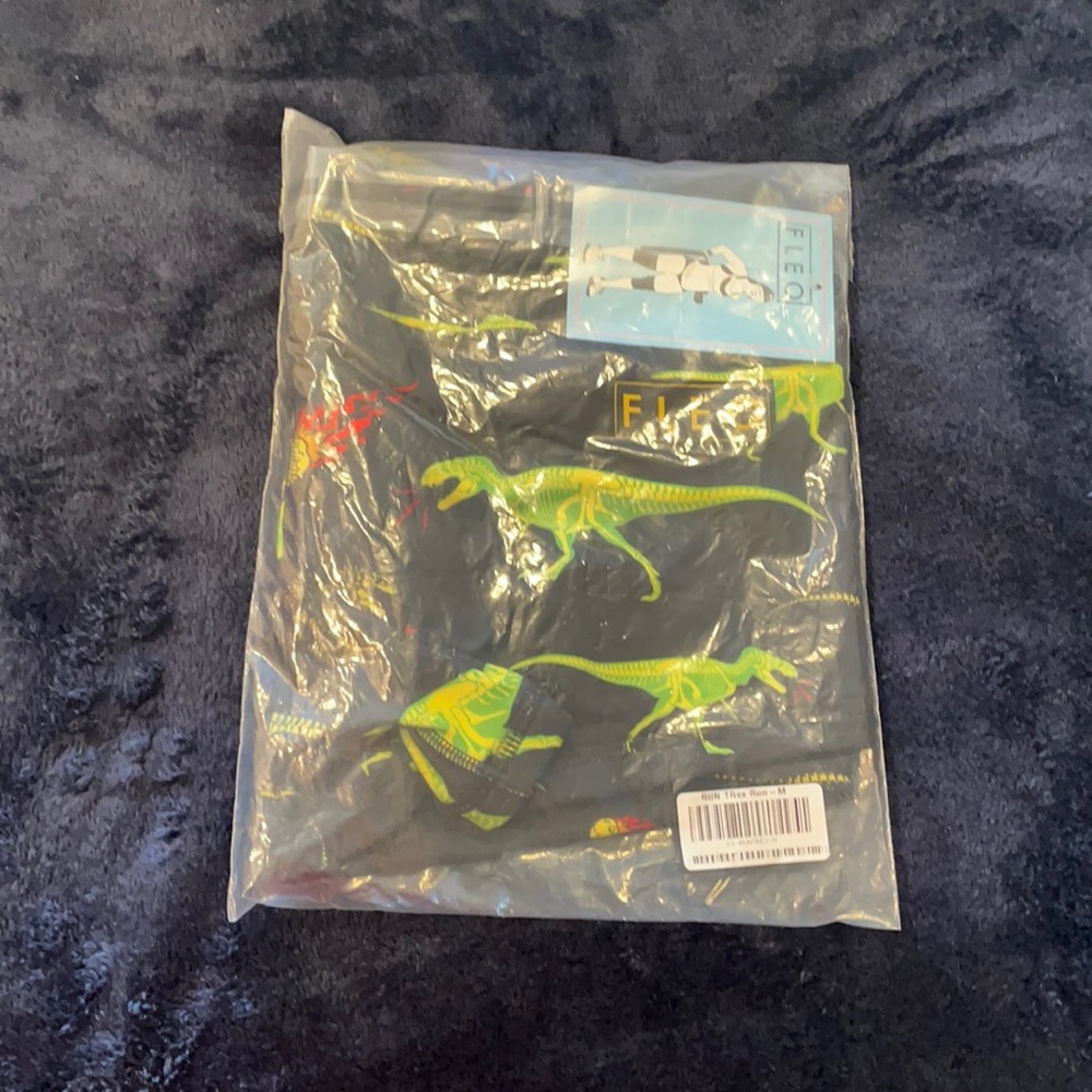 Fleo Shorts NWT